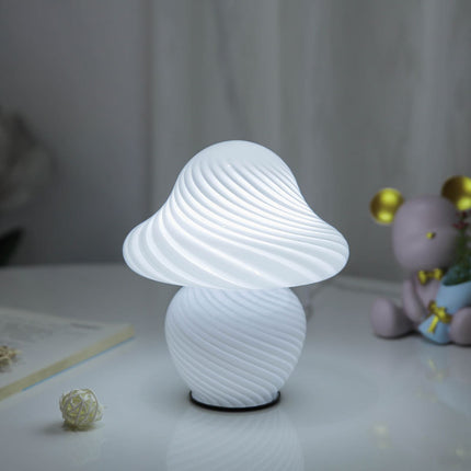 Glazen design lamp in paddenstoelvorm