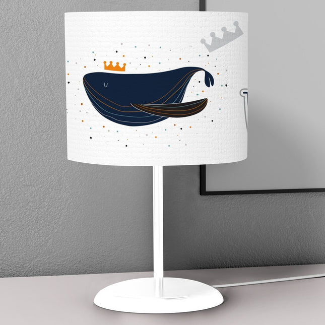 Witte tafellamp met blauwe walvis print