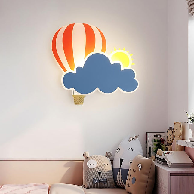 Wandlamp kinderkamer wolk en luchtballon