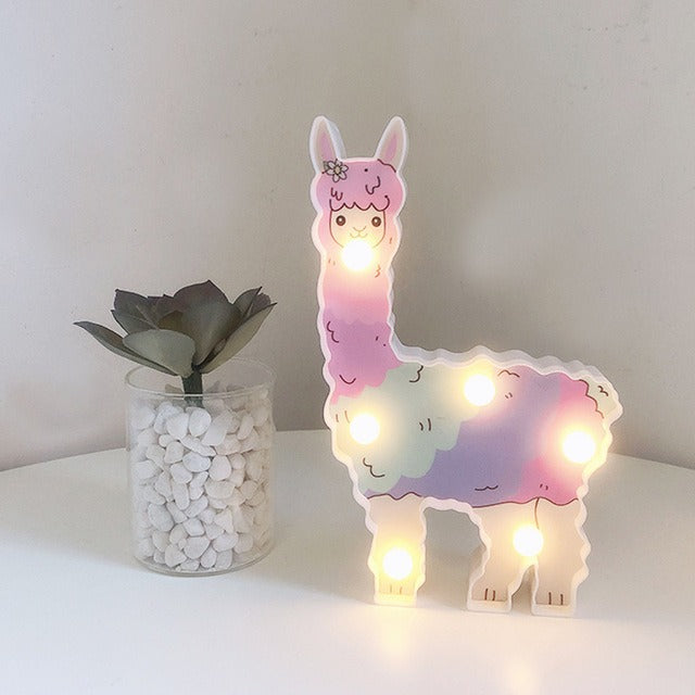 Schattige lama wandlamp met LED lichtjes