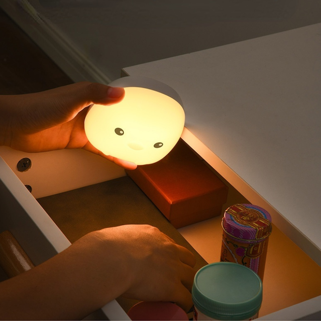 Compact en magnetisch pinguïn nachtlampje