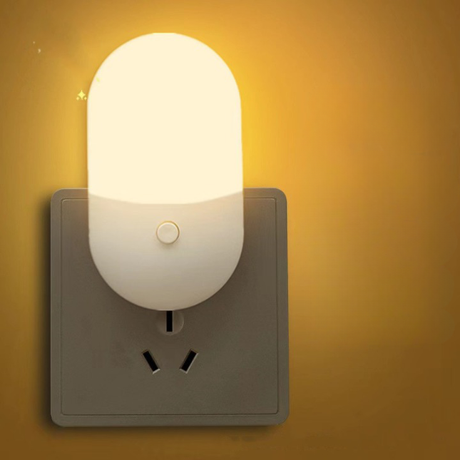 Tweekleurig LED nachtlampje voor stopcontact