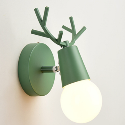 Metalen wandlamp hertengewei voor kinderkamer