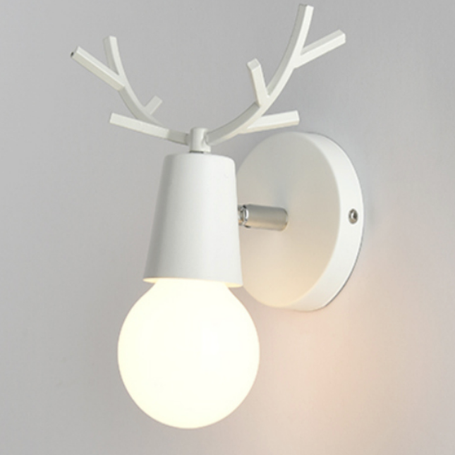 Metalen wandlamp hertengewei voor kinderkamer