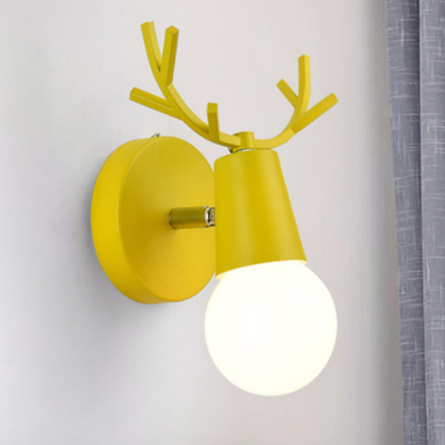 Metalen wandlamp hertengewei voor kinderkamer