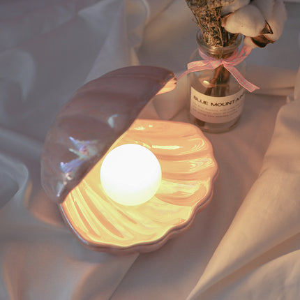 Decoratieve schelp nachtlamp met parel