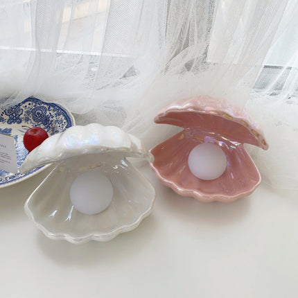 Decoratieve schelp nachtlamp met parel