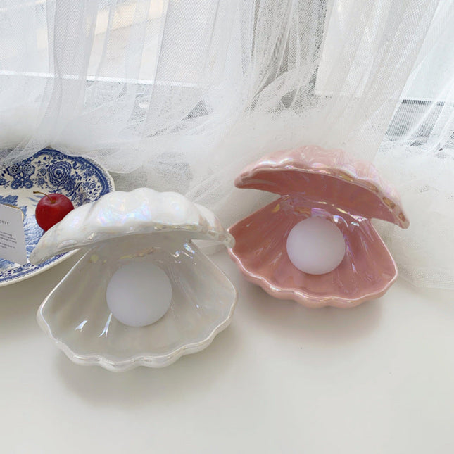 Decoratieve schelp nachtlamp met parel