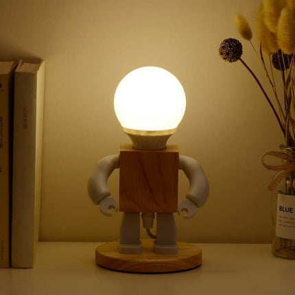 Houten robot tafellamp voor kinderkamer