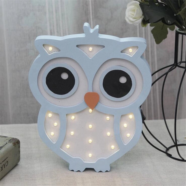 Houten uil wandlamp met LED lichtjes