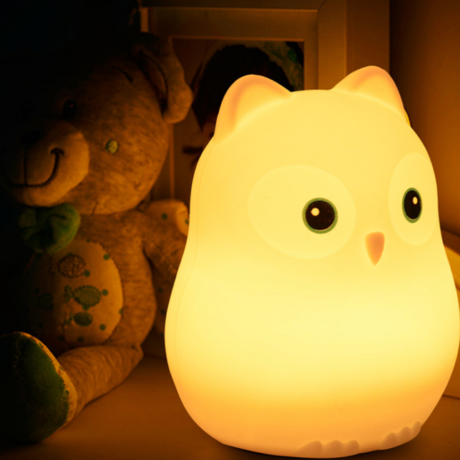 Zacht siliconen uil nachtlamp met afstandsbediening