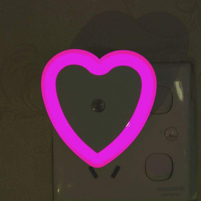 Slim LED nachtlampje in hartvorm