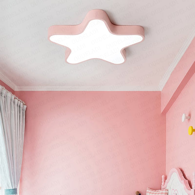 Design LED plafondlamp in stervorm
