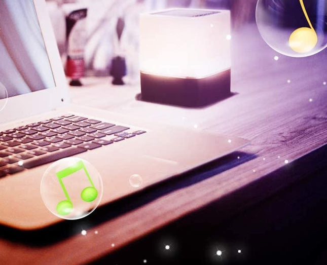 Nachtlamp met Bluetooth speaker en wekker