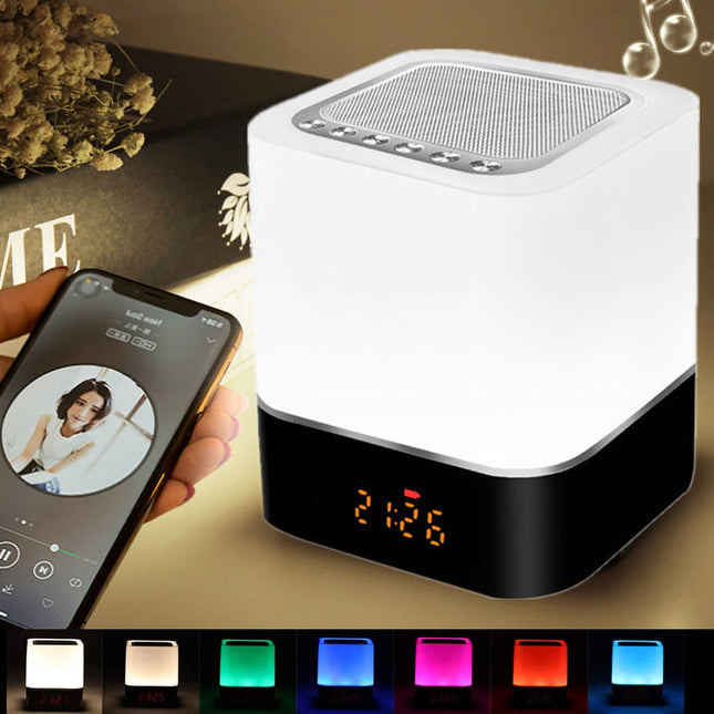 Nachtlamp met Bluetooth speaker en wekker